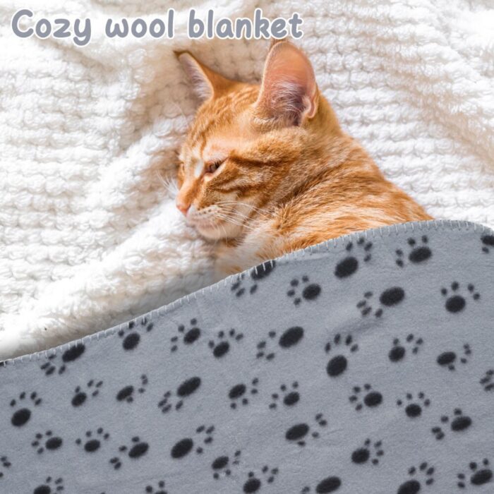 5 pack fleece dog cat blankets soft warm puppy sleep mat bed cover with color paw printing protable outdoor pets fluffy blanket