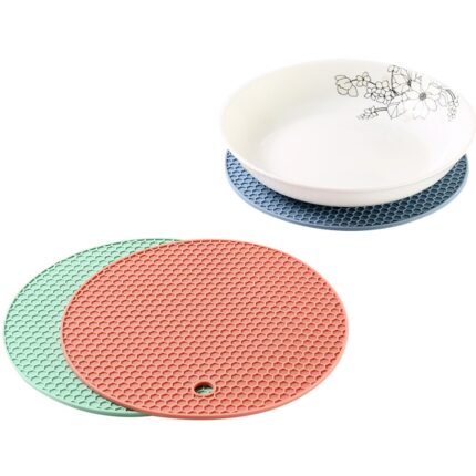 Silicone heat resistant coasters,cup insulation mat, tableware potholders insulation, non slip, flexible, durable, economic