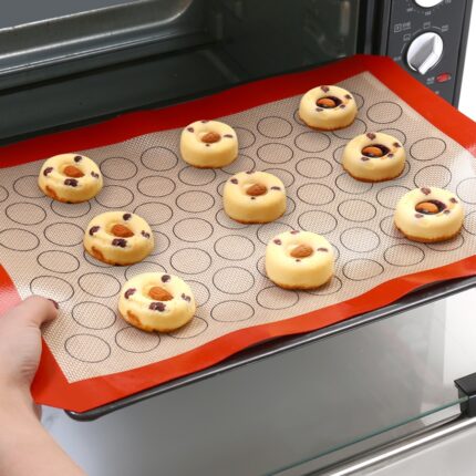 Silicone macaron baking mat – for bake pans – macaroon/pastry/cookie making – professional grade nonstick