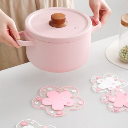 Cherry blossom table mats – heat insulation and anti-skid silicone coasters for tea cups and pans