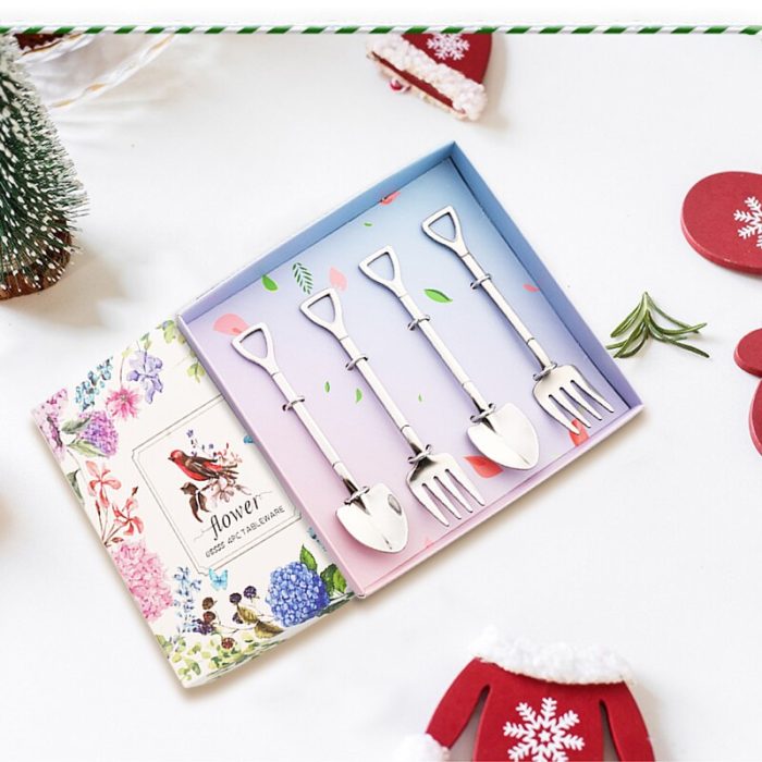 Festive stainless steel christmas spoons – perfect for coffee, ice cream, and more – great gift for the holidays
