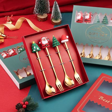 Festive stainless steel cutlery set with cute teaspoons – perfect for christmas and new year’s gifts