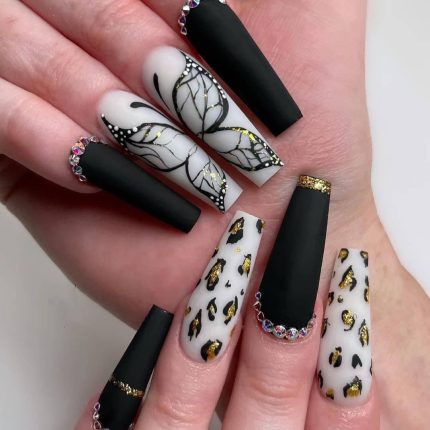 Butterfly wearing leopard-print nail piece scrub manicure wearing nail patch with drill nail patch