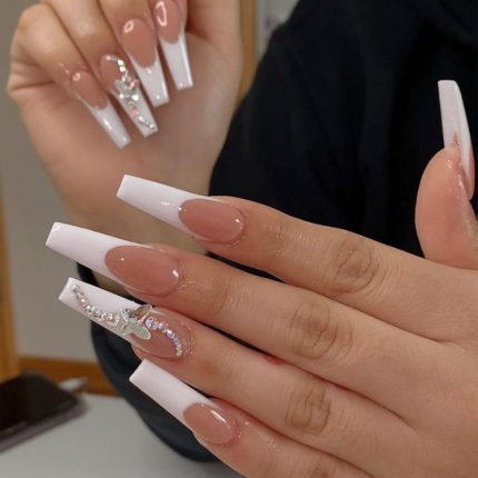 Long wearing nails 24 pieces of finished fake nails press on nails french ballet manicure