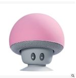 Cartoon small mushroom head bluetooth sound box silicon rubber sucker desktop loudspeaker portable mobile phone bracket sound