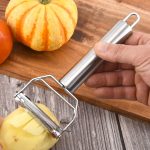 Stainless steel julienne peeler: effortless kitchen gadget
