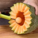Watermelon slicer & carving tool – effortlessly create beautiful fruit platters
