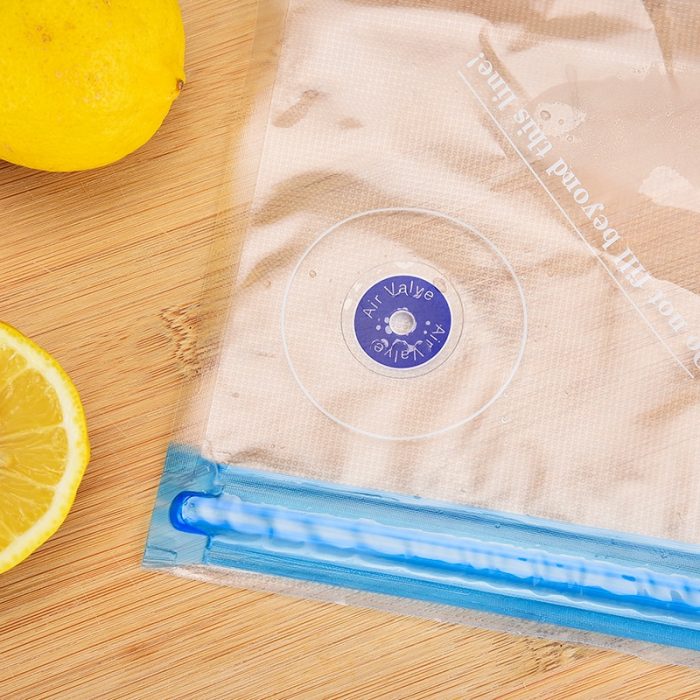 Reusable vacuum zipper bags – store your food with ease