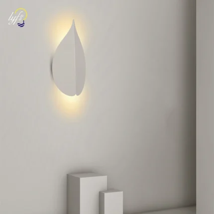 Lumin Leaf Glow, Nordic Minimalist LED Wall Lamp for Stylish Indoor Ambiance