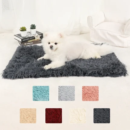 Snuggle Paws: Warm Blanket Bed for Dogs and Cats - Cozy Comfort for Every Paw