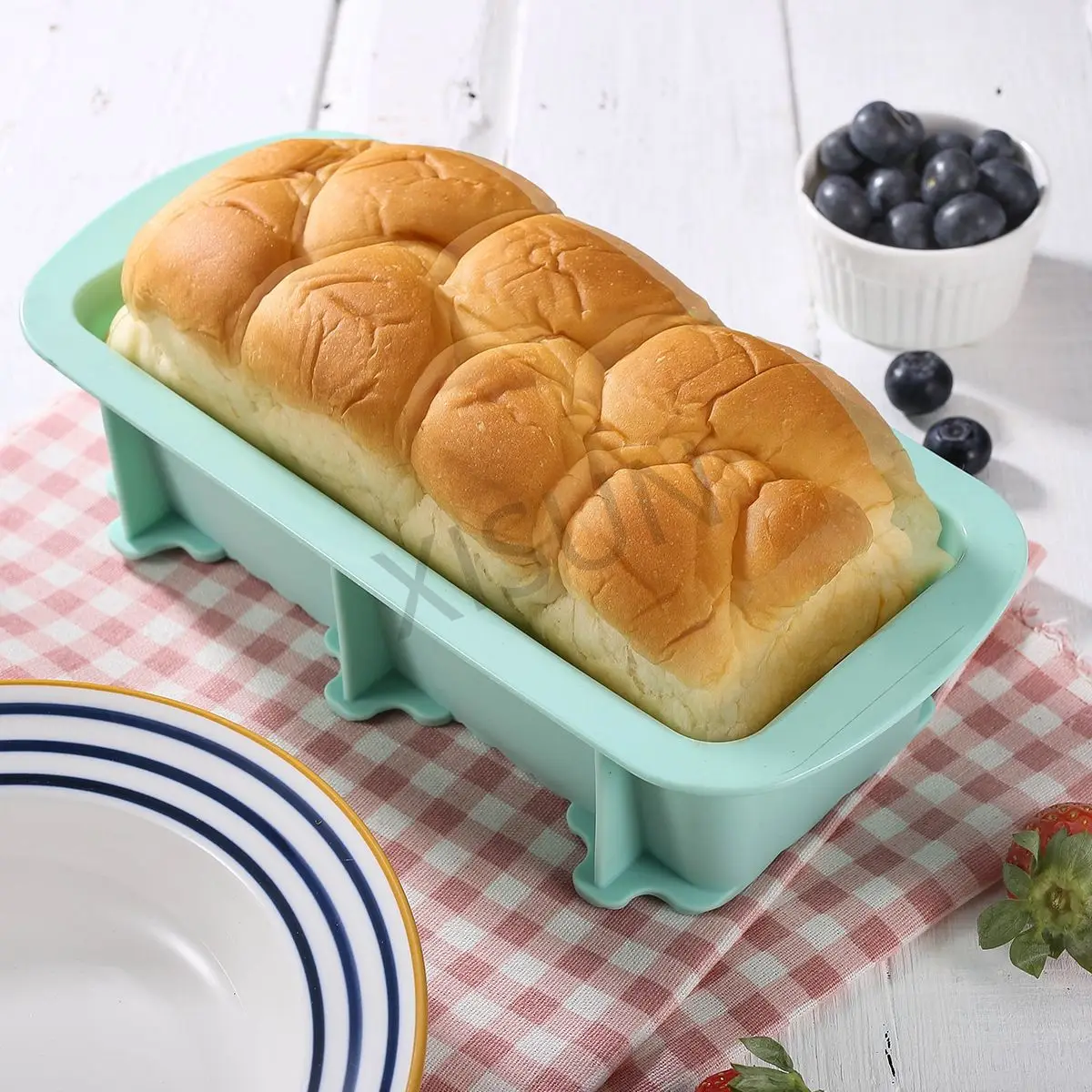 kf-Sec1c6df6f3cf4a3bbcec8db918910771z-Non-stick-Silicone-Bread-Pan-Flexible-Silicone-Baking-Molds-for-Homemade-Cake-Silicone-Bread-Loaf-Pans