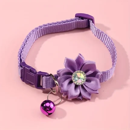 Adjustable Nylon Flower Cat Collar with Bell for Pets